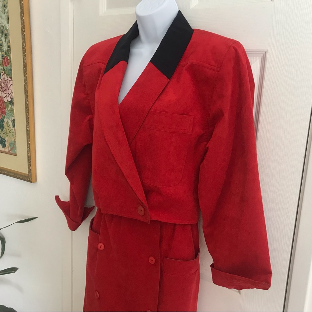 Vintage Skirt & Blazer by Ultra Suede SZ 6 EUC